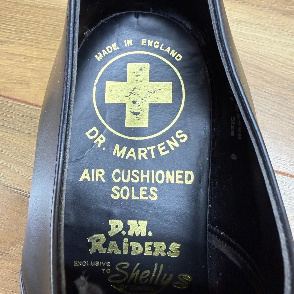 Dr Martens Vintage DM Raiders Shellys London Oxfords UK 8 US 9 Mens‎ Black